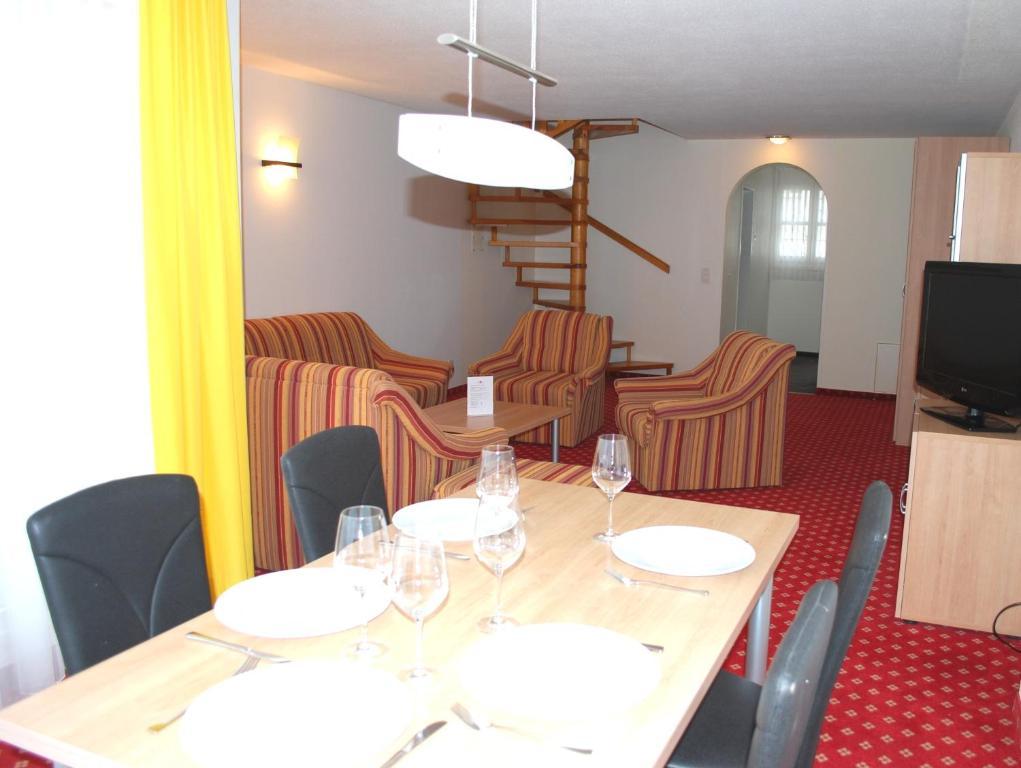 Apart Holidays Morschach Room photo